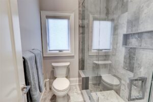 Bedroom 5 Ensuite